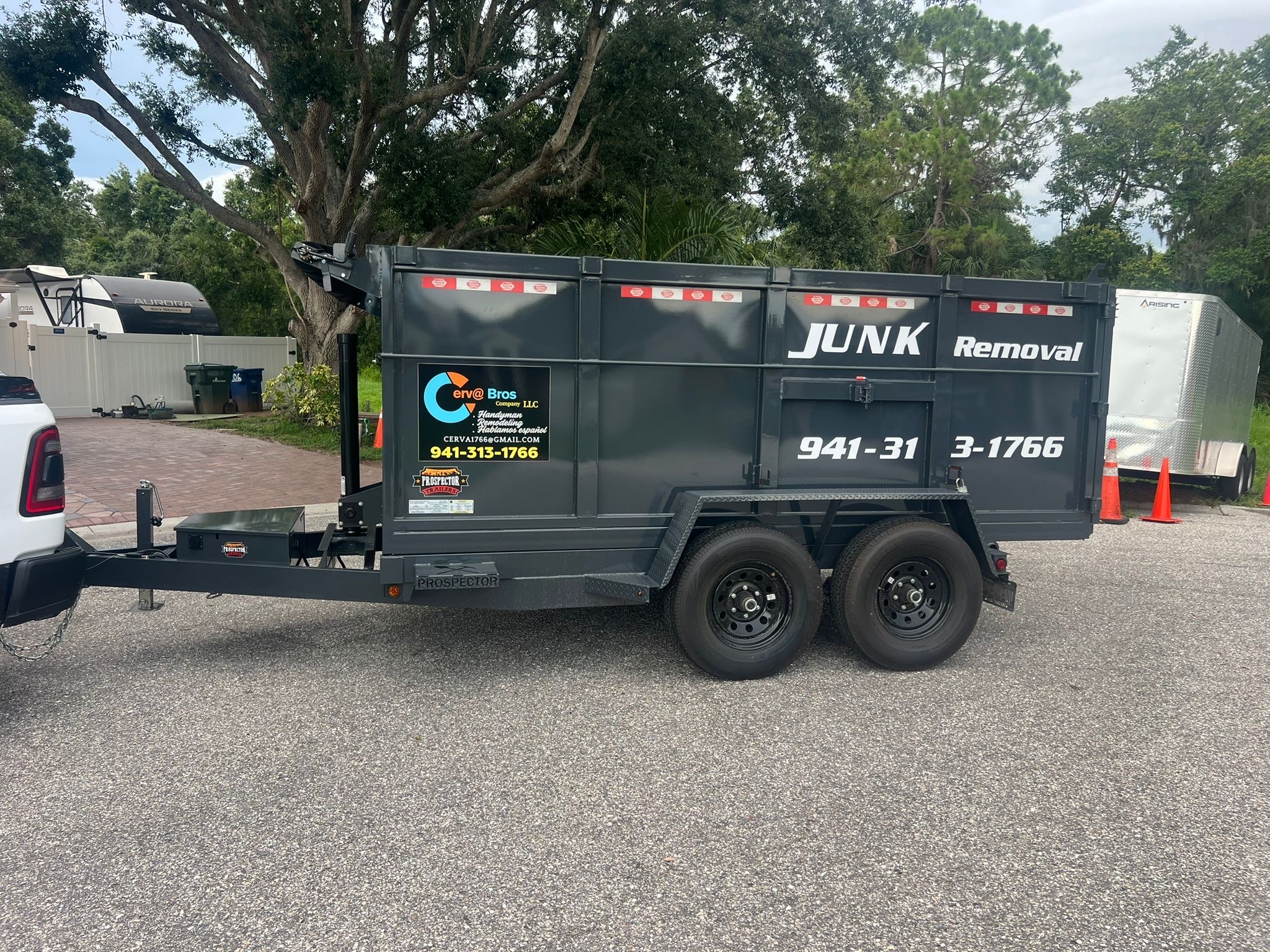 Image of botamos basura in Sarasota