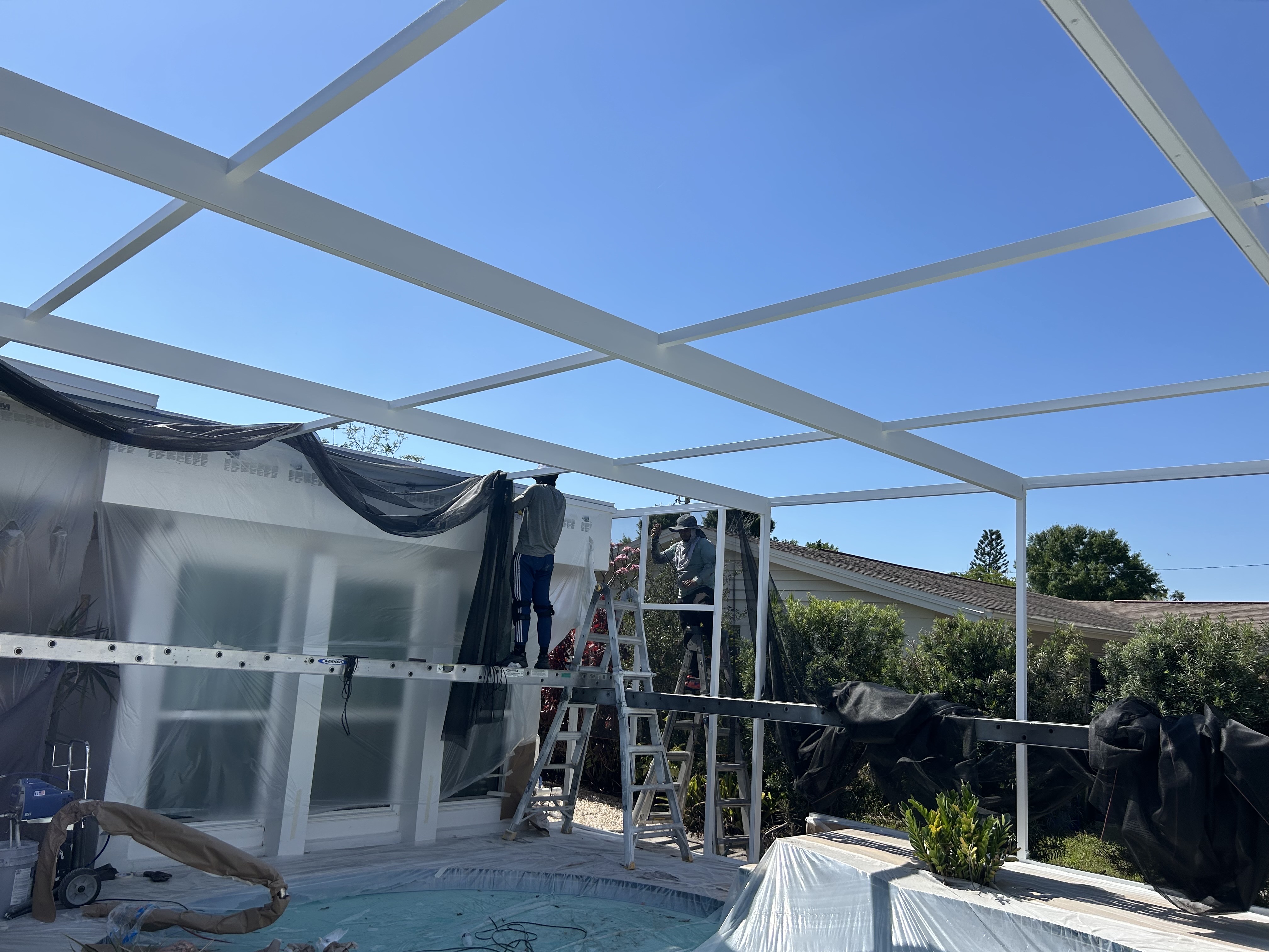 Image of servicio de renovación de jaulas de piscinas in Bradenton