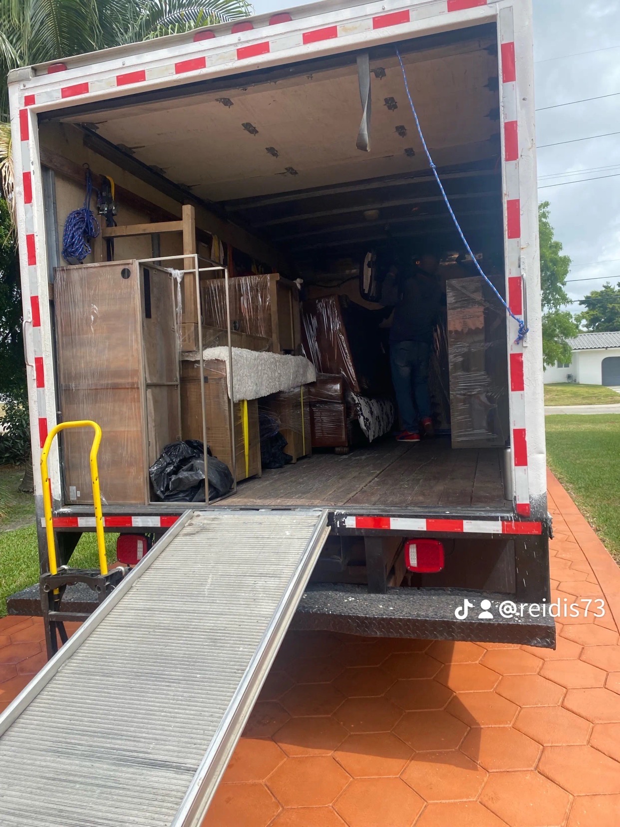 Image of Deliveries,Mudanzas,Recogida de basura in Miami