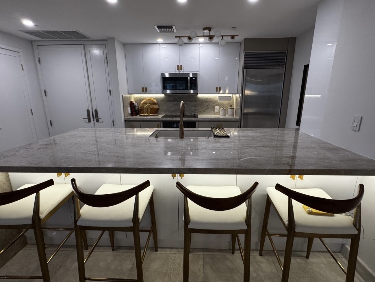 Image of Remodel your kitchen with me maximum experience in Miami Gardens