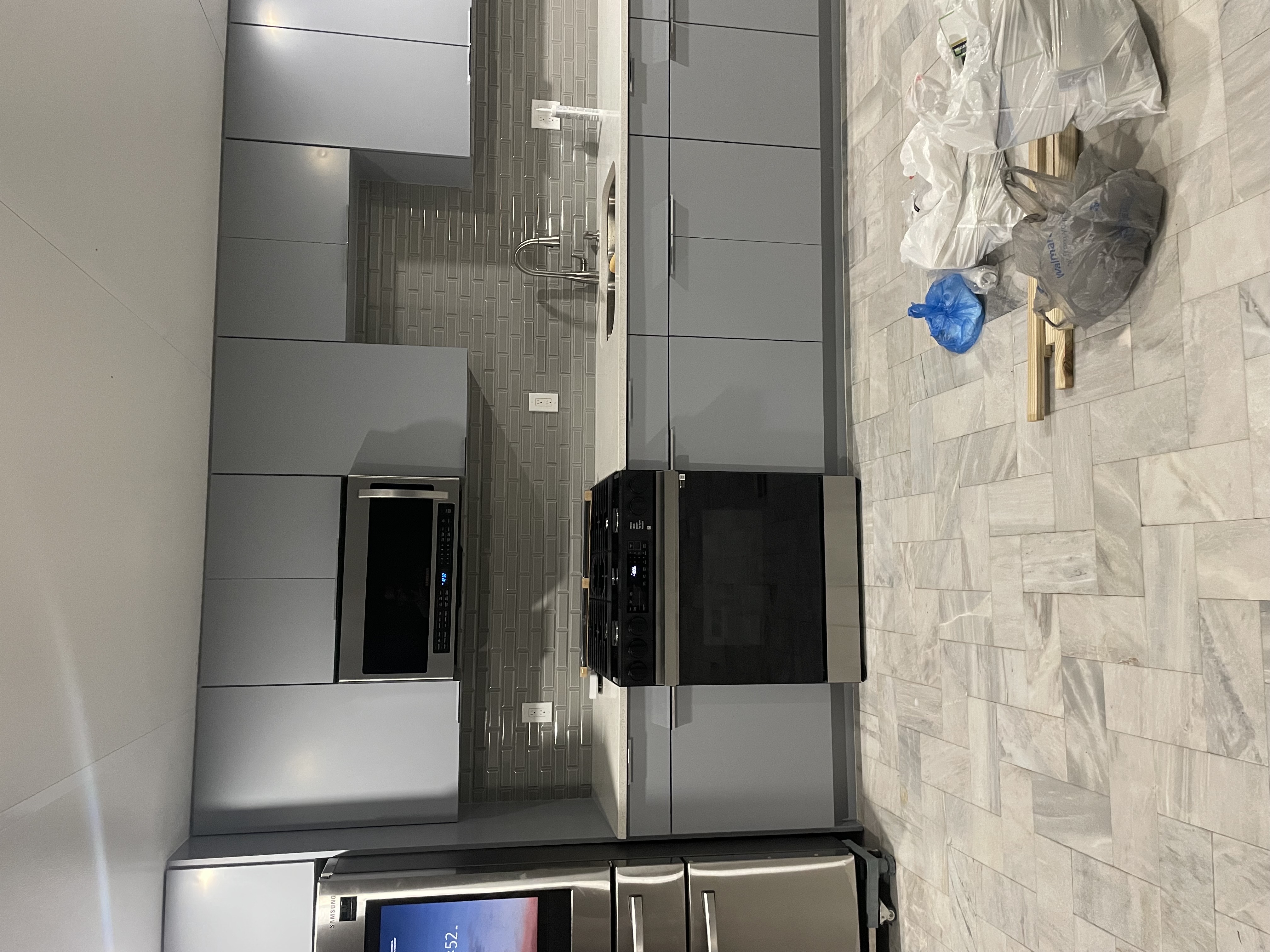 Image of Daniela all construction in West Palm Beach