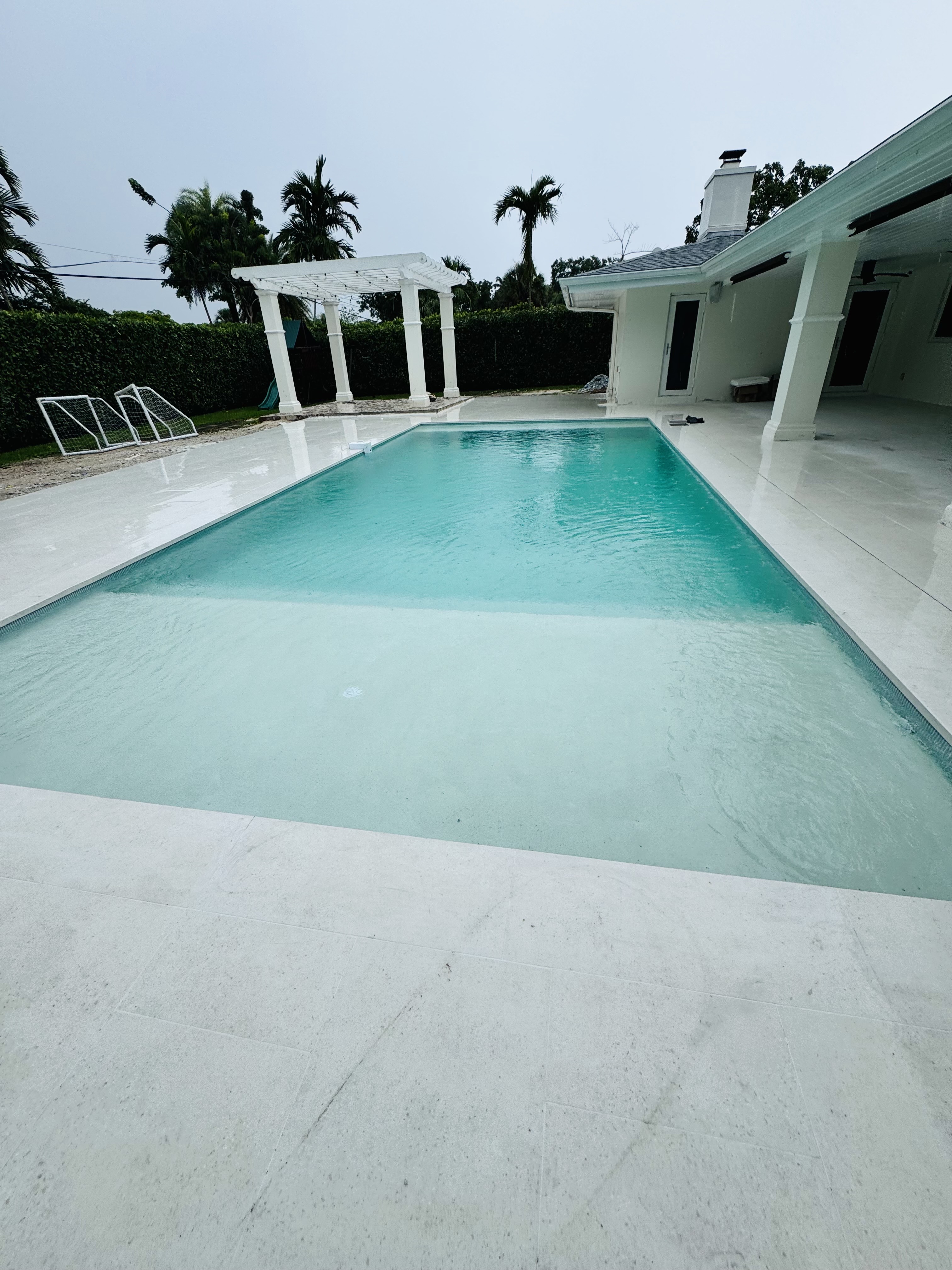 Image of pool plaster  in Miami
