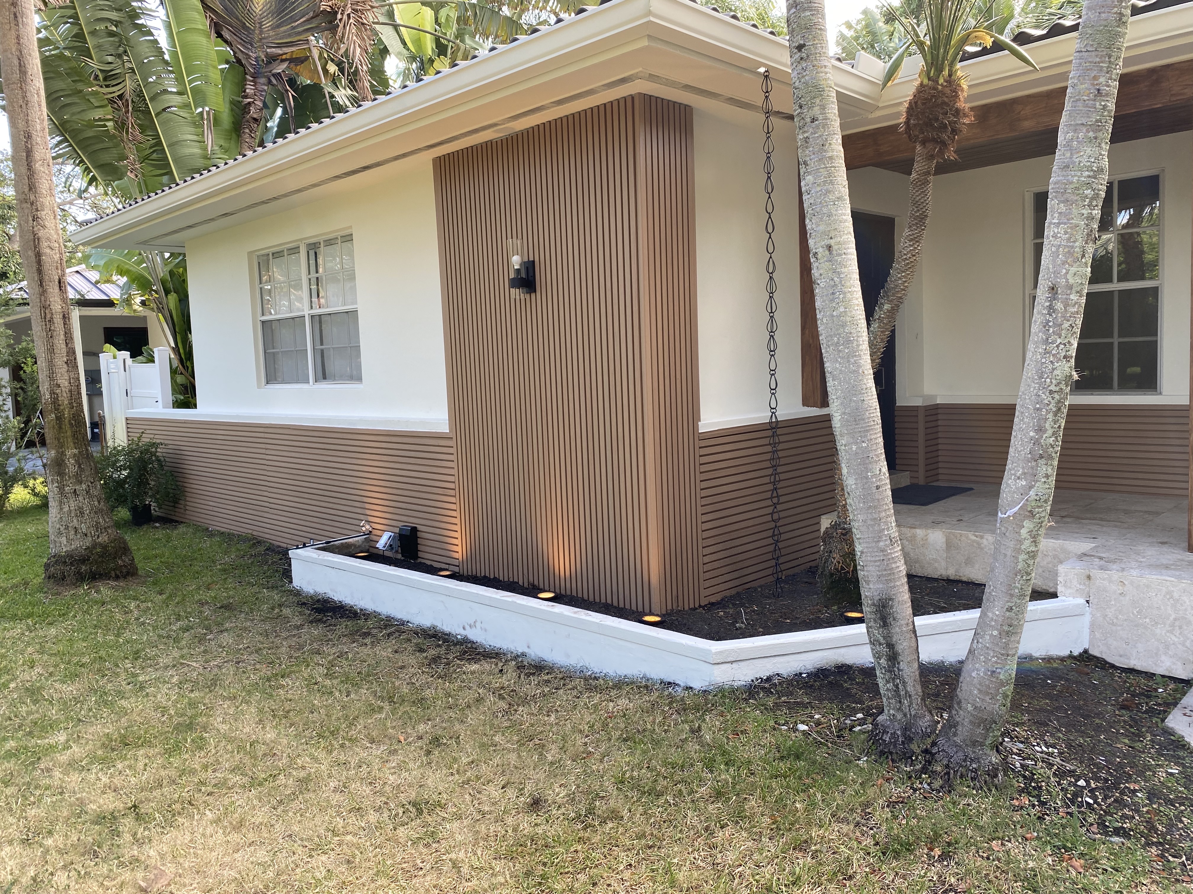 Image of interior and exterior wall panels! in miami